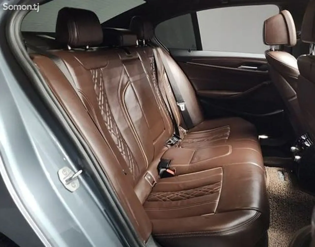 BMW 5 series 2017 · 2.0 AT