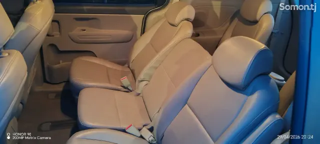 Kia Carnival 2016 · 2.2 AT