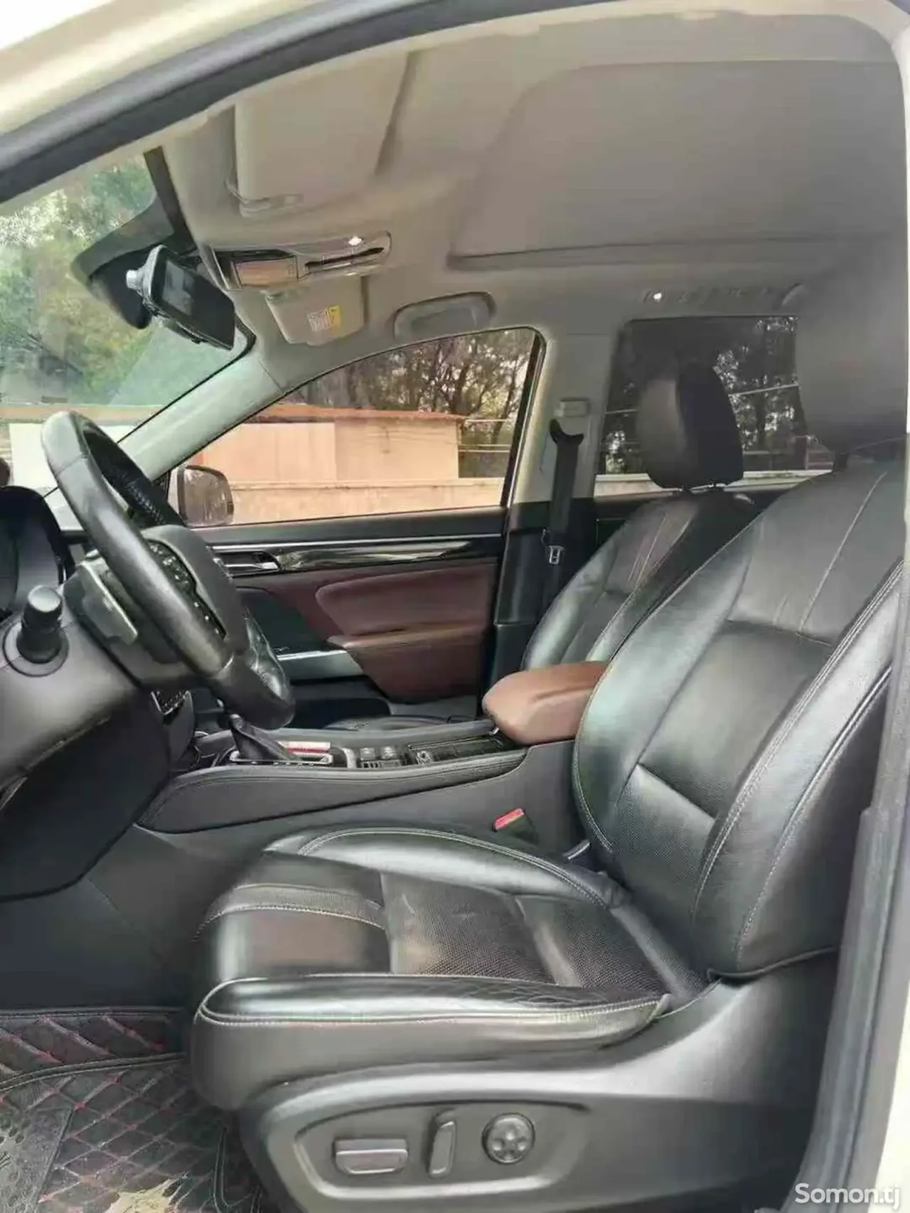 GAC Trumpchi GS8 2019 · 2.0 AT