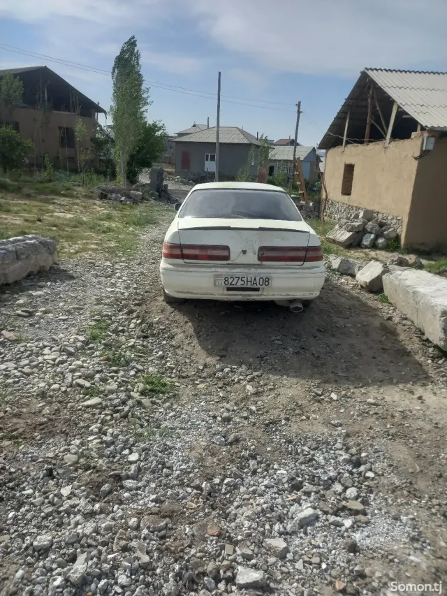 Toyota Mark II 1998 · 2.2 AT