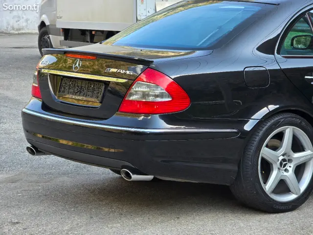 Mercedes-Benz E class 2007 · 3.5 AT