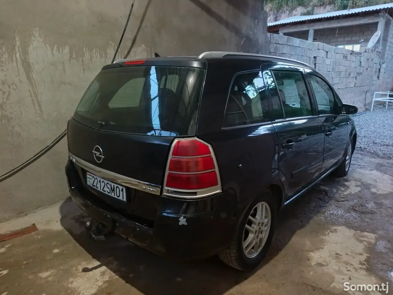 Opel Zafira 2006 · 1.9 AT