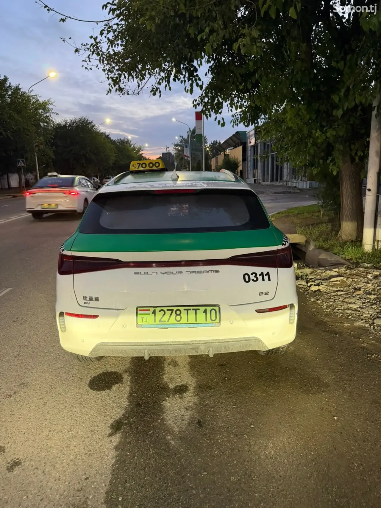 BYD E2 2024 · AT