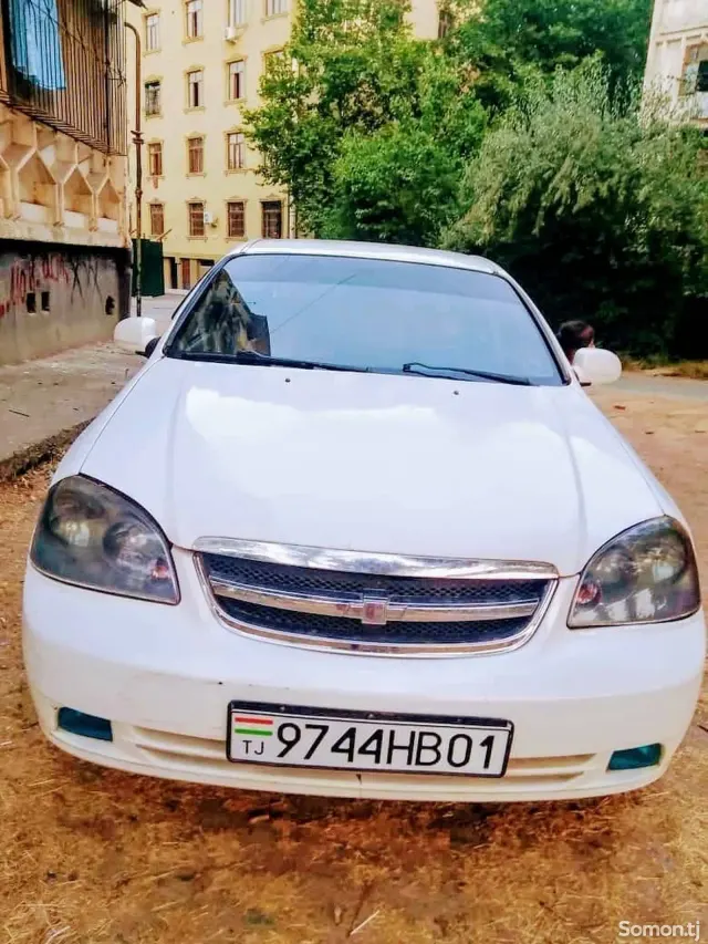 Chevrolet Lacetti 2005 · 1.6 AT