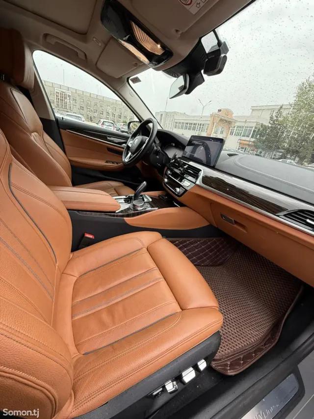 BMW 5 series 2020 · 2.0 AT