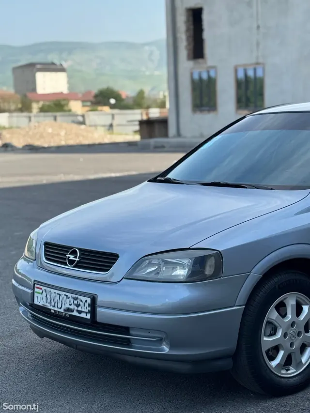 Opel Astra G 2003 · 1.6 AT