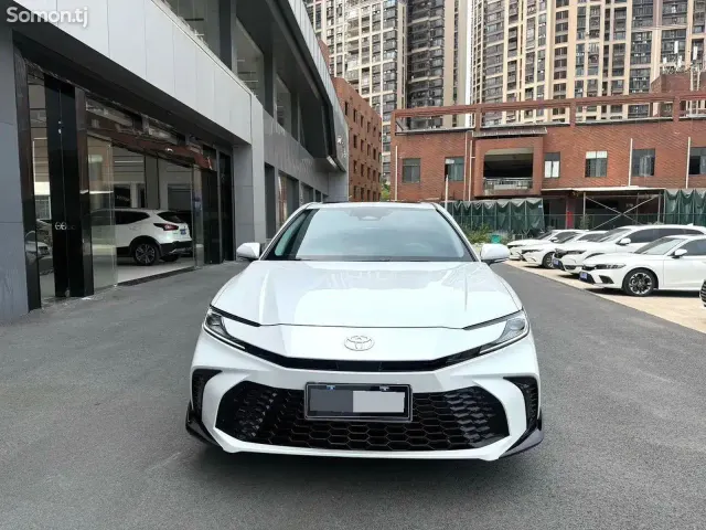 Toyota Camry 2025 · 2.5 AT