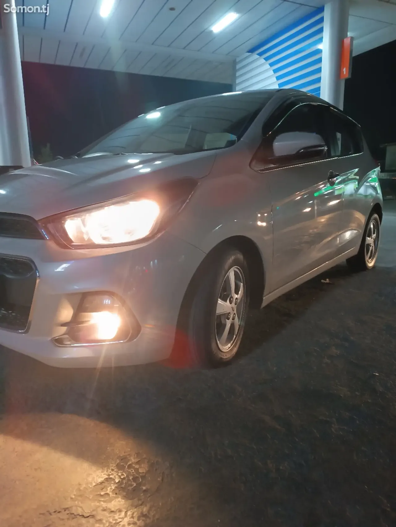 Chevrolet Spark 2015 · 1.3 AT