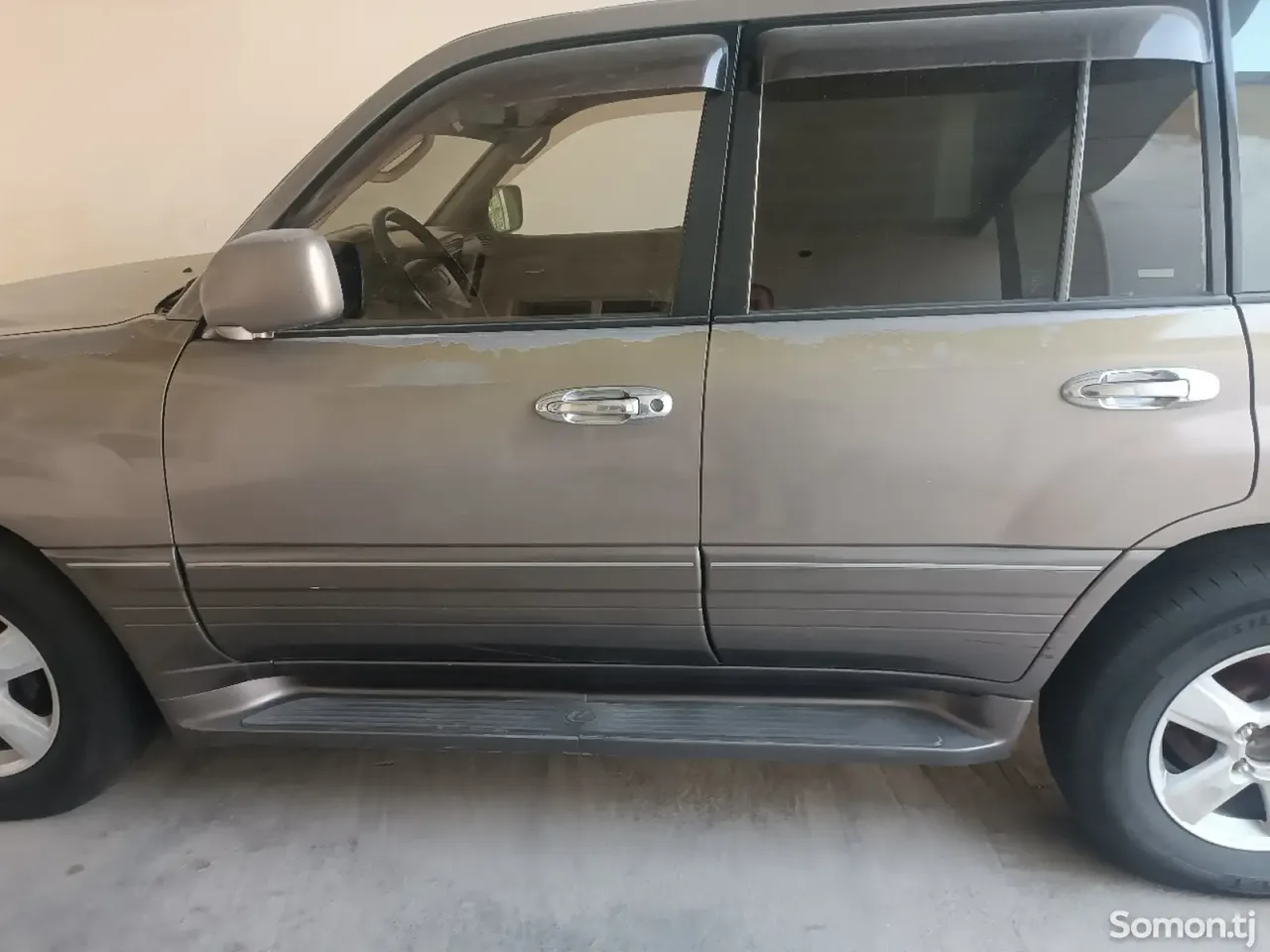 Lexus LX series 2002 · 4.7 AT