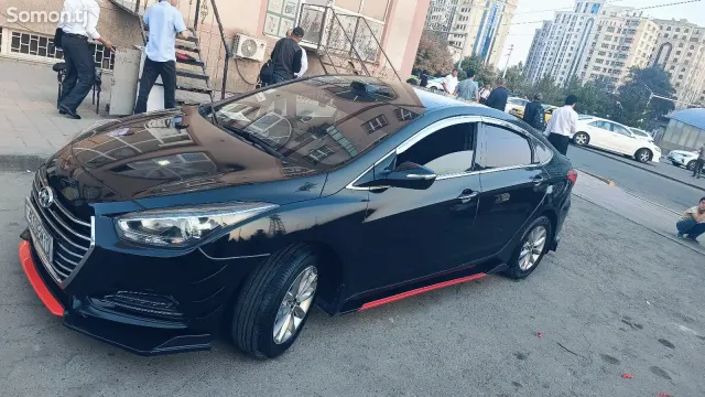 Hyundai i40 2019 · 1.7 AT