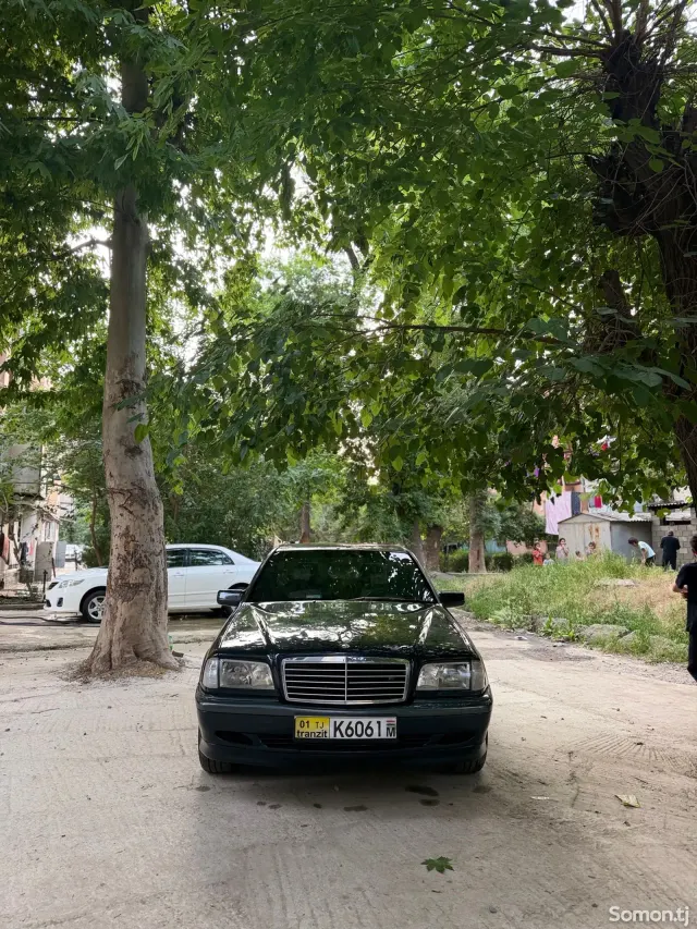 Mercedes-Benz C class 1998 · 1.8 MT