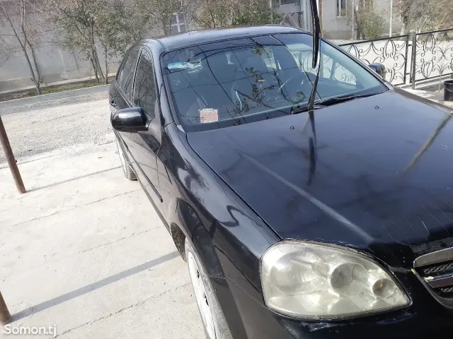 Chevrolet Lacetti 2007 · 1.6 MT