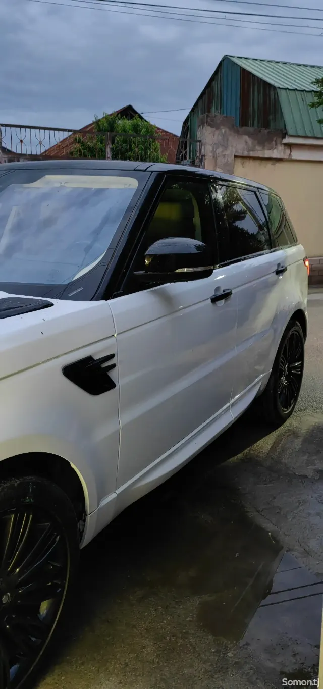 Land Rover Range Rover Sport 2017 · 3.0 AT