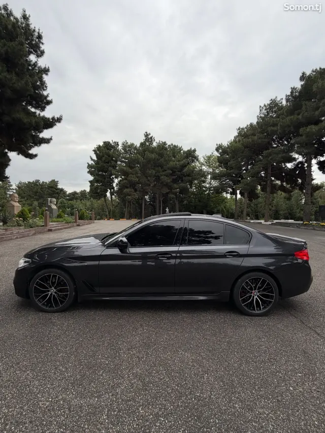 BMW 5 series 2017 · 2.0 AT