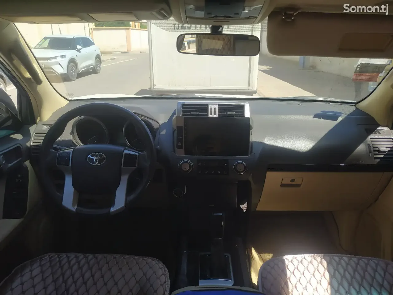 Toyota Land Cruiser Prado 2017 · 4.0 AT