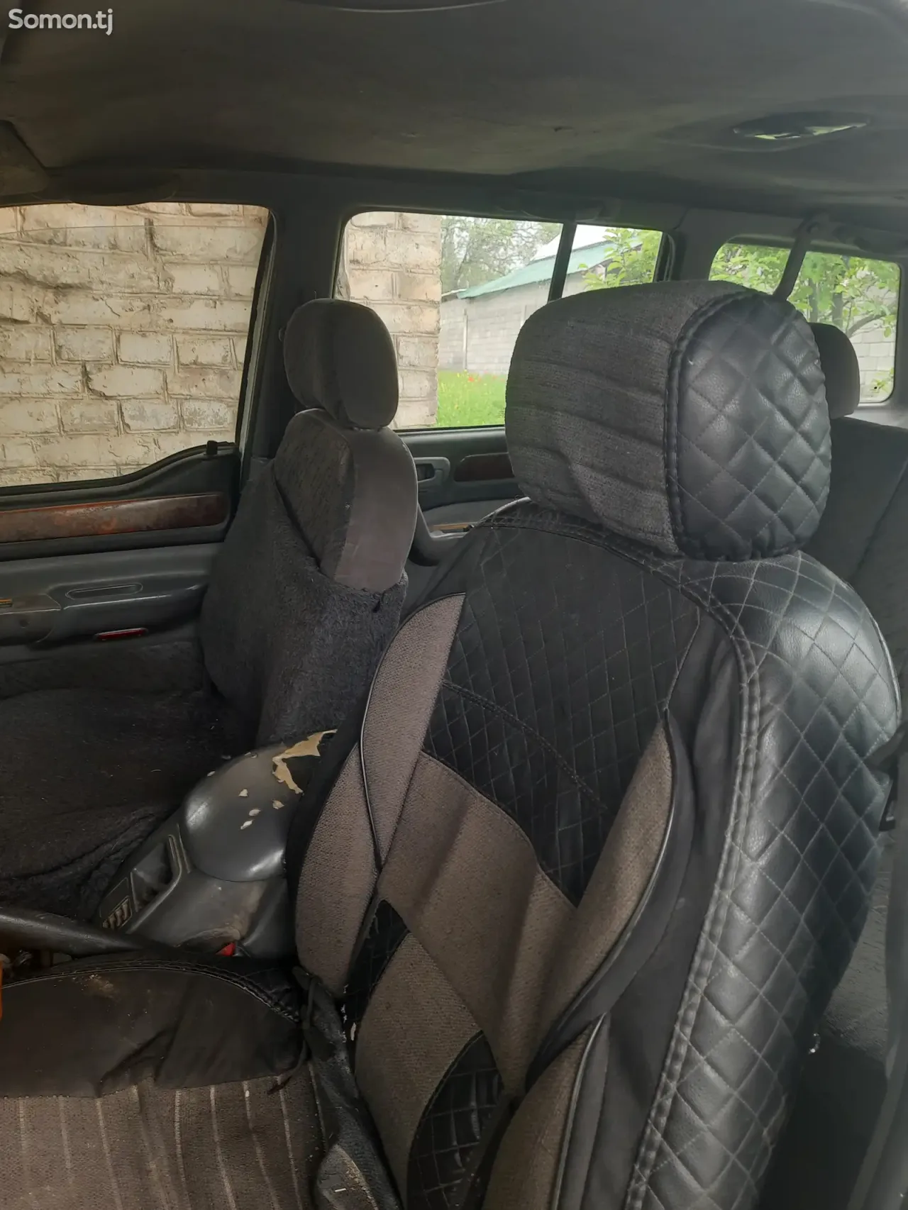 Ssang Yong Musso 2000 · 4.0 MT