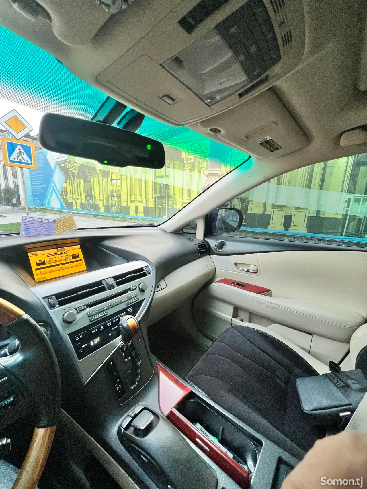 Lexus RX series 2010 · 3.5 AT