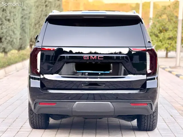 GMC Yukon 2023 · 6.2 AT