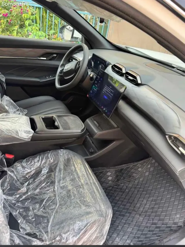 Dongfeng L7 2025 · 5.0 AT