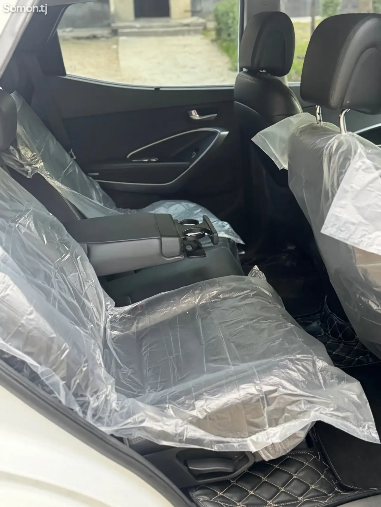 Hyundai Santa Fe 2016 · 2.4 AT
