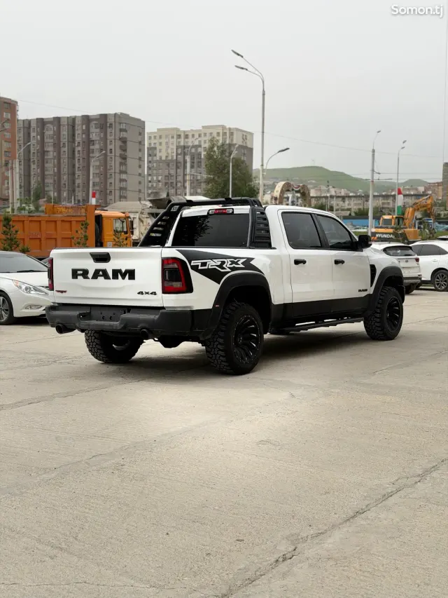 Dodge RAM 2023 · 3.6 AT