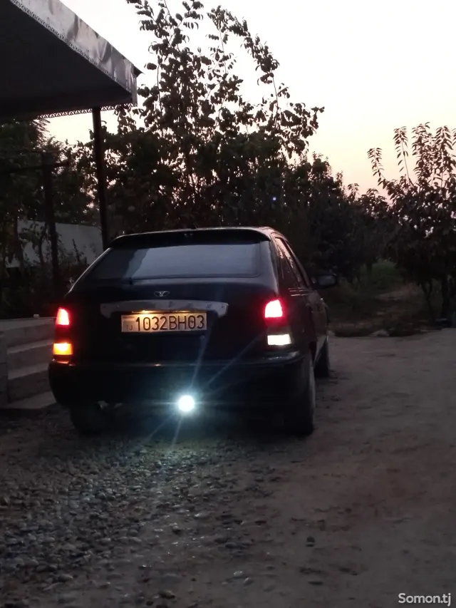 Daewoo Nexia 1996 · 1.6 MT
