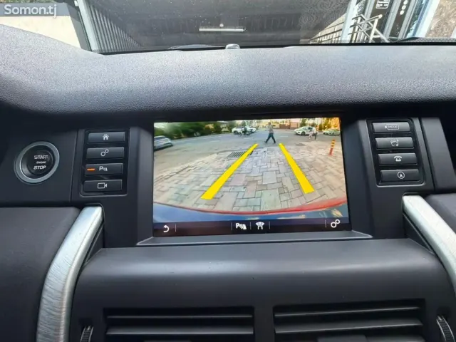 Land Rover Discovery 2016 · 2.0 AT