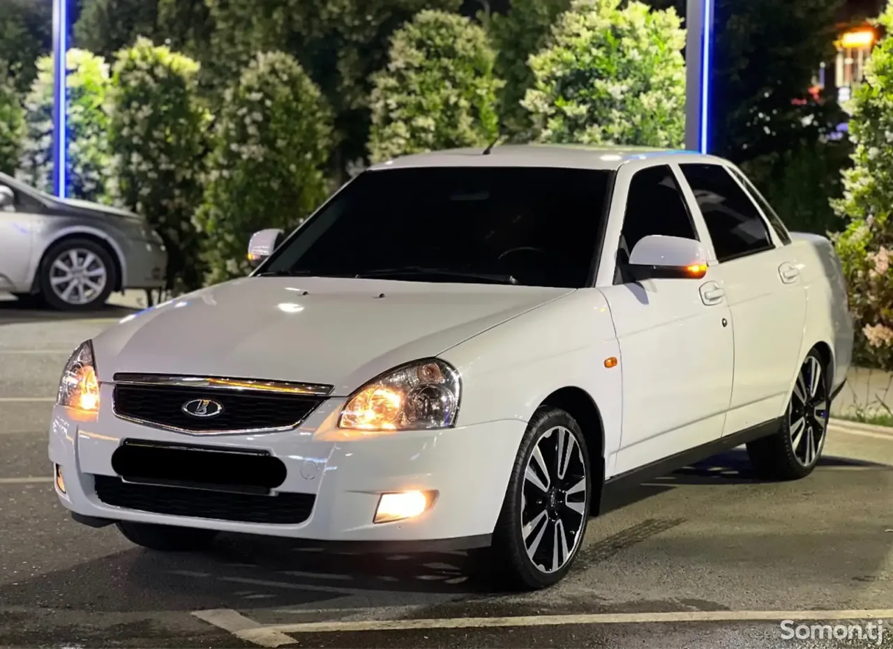 Lada (ВАЗ) Priora 2016 · 1.8 MT