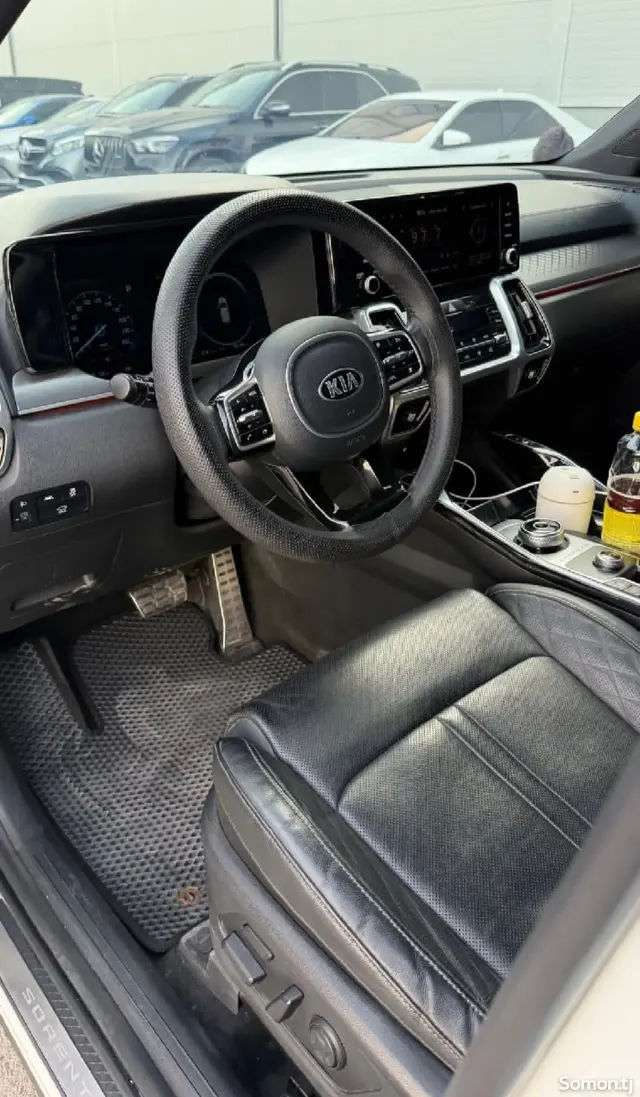 Kia Sorento 2023 · 2.5 AT