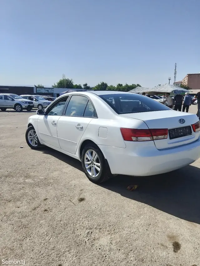 Hyundai Sonata 2007 · 2.0 AT