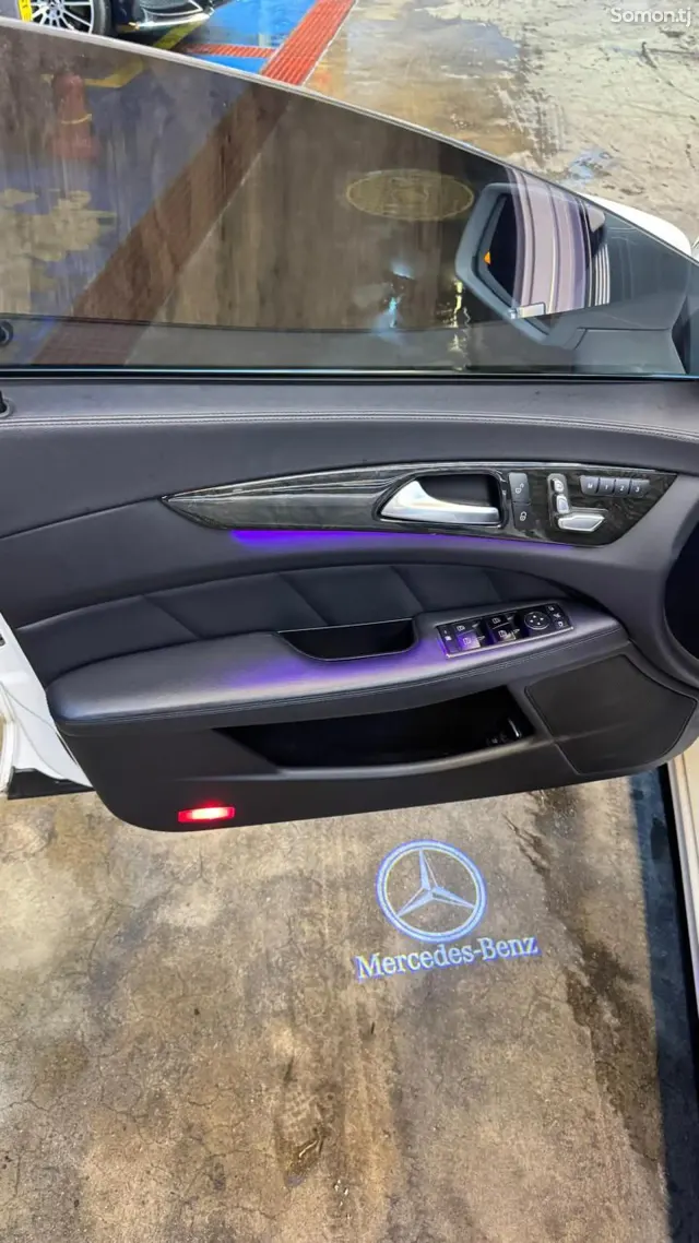 Mercedes-Benz CLS class 2015 · 2.2 AT