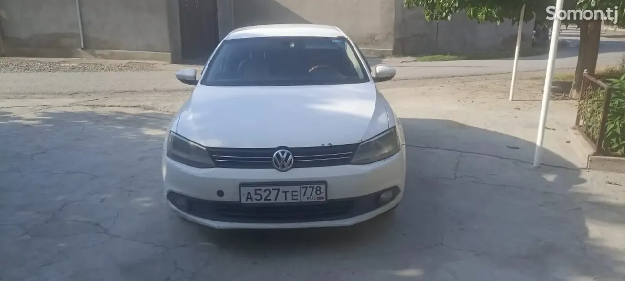 Volkswagen Jetta 2014 · 1.4 MT