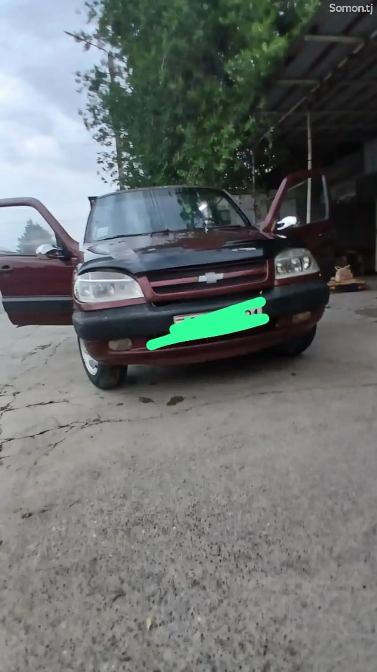 Chevrolet Niva 2004 · 1.6 MT