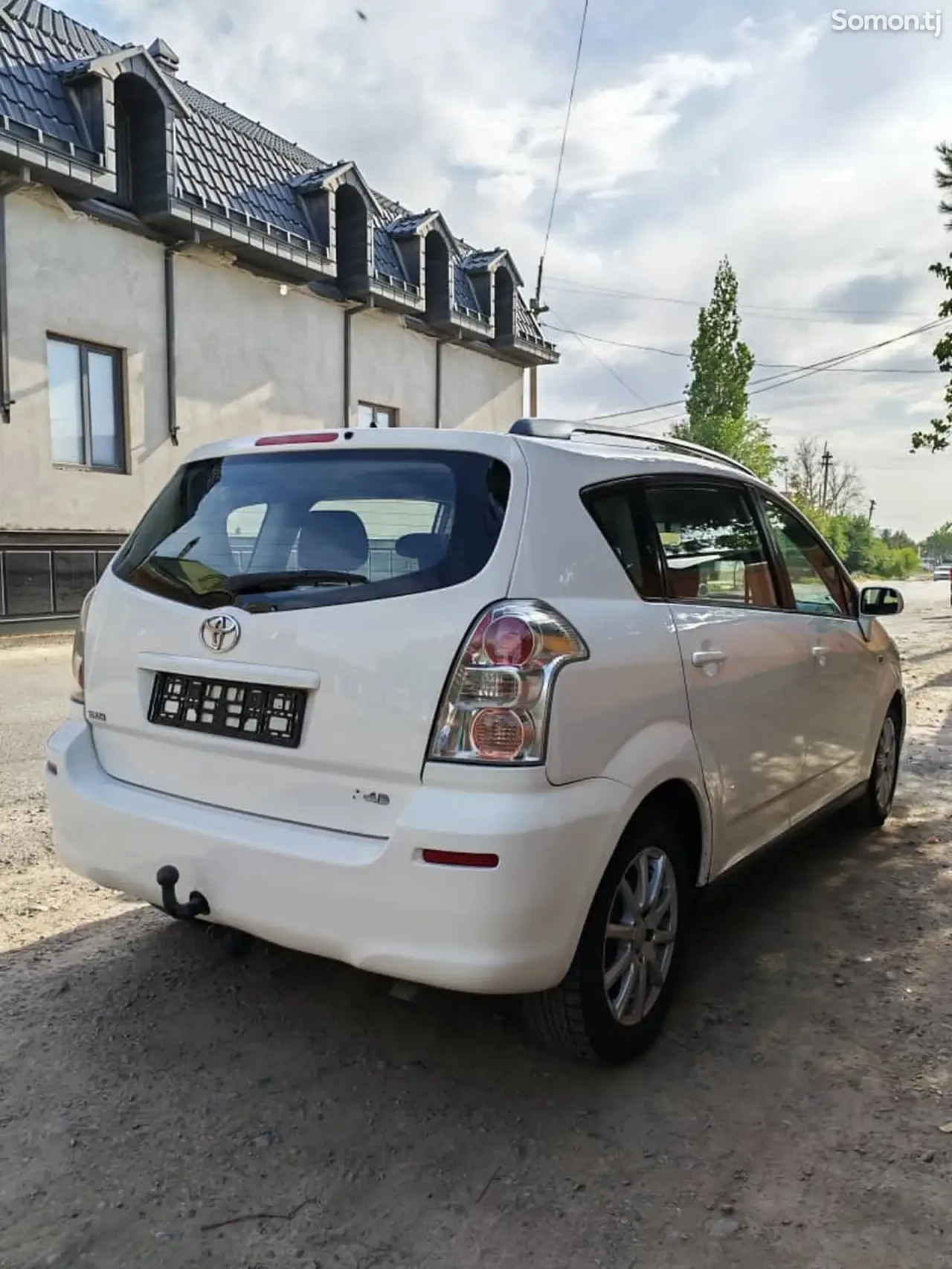 Toyota Corolla Verso 2007 · 2.2 MT