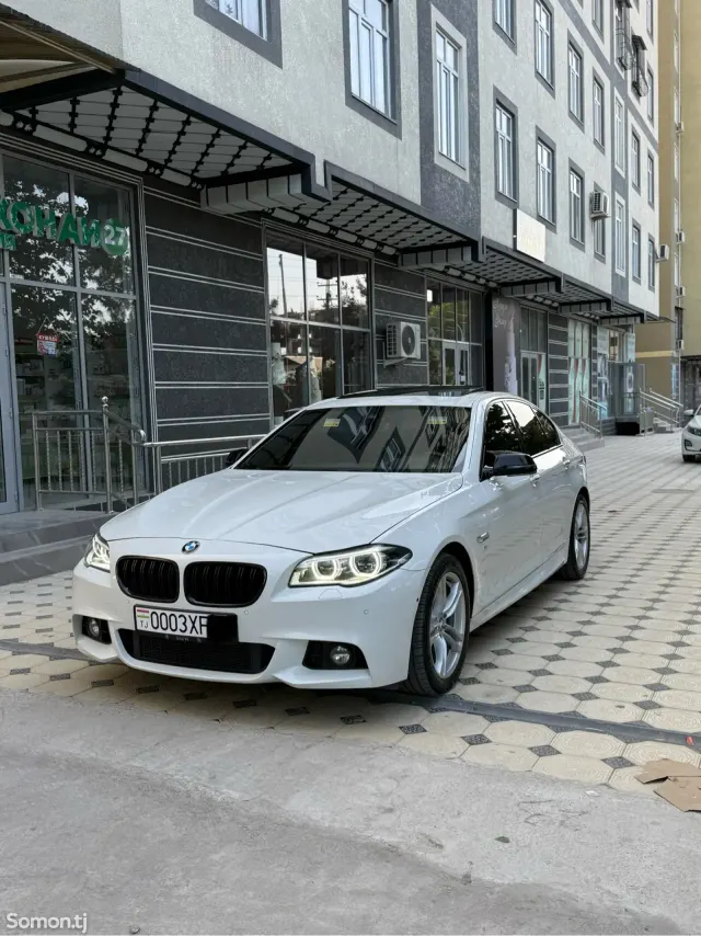 BMW 5 series 2015 · 3.0 AT