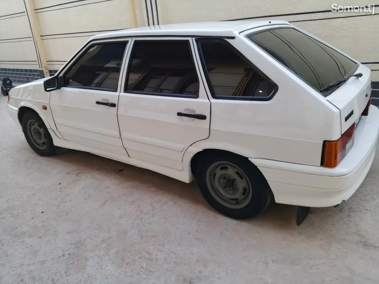 Lada (ВАЗ) 2114 2012 · 1.7 MT