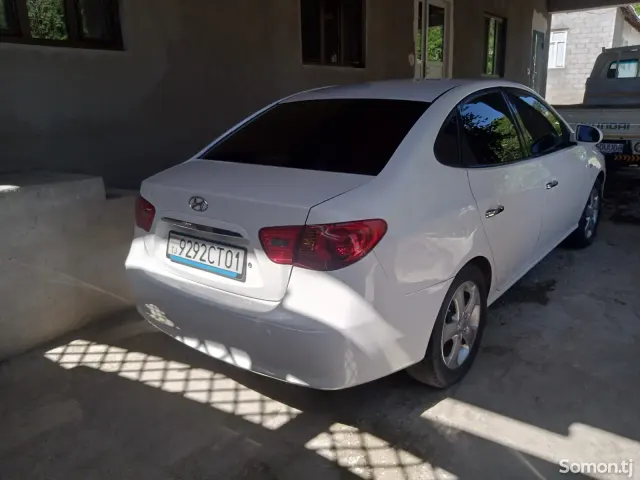 Hyundai Avante 2007 · 1.6 AT