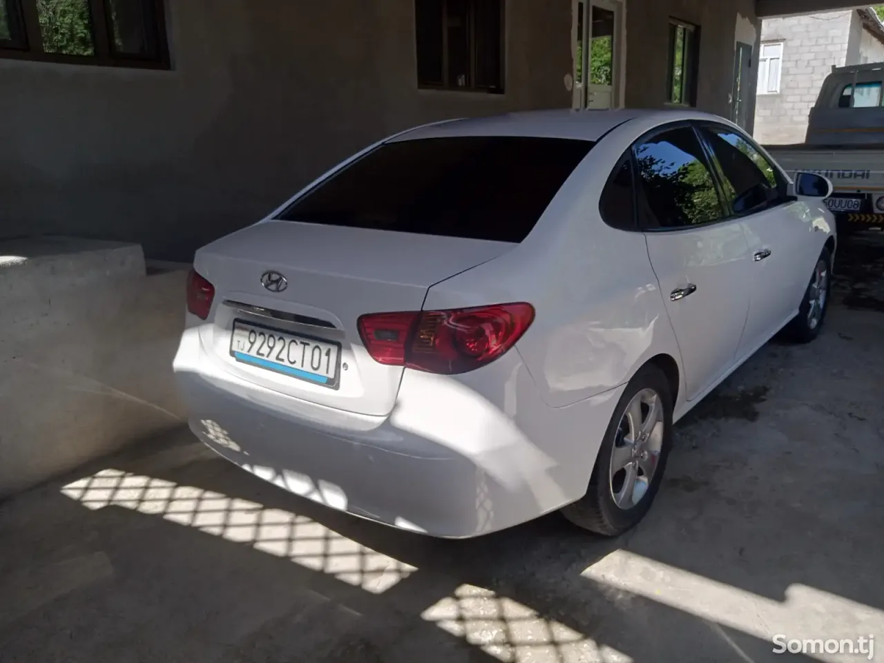 Hyundai Avante 2007 · 1.6 AT