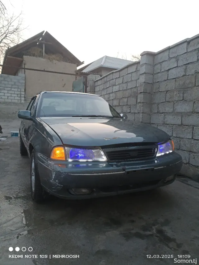 Daewoo Nexia 1995 · 1.6 MT