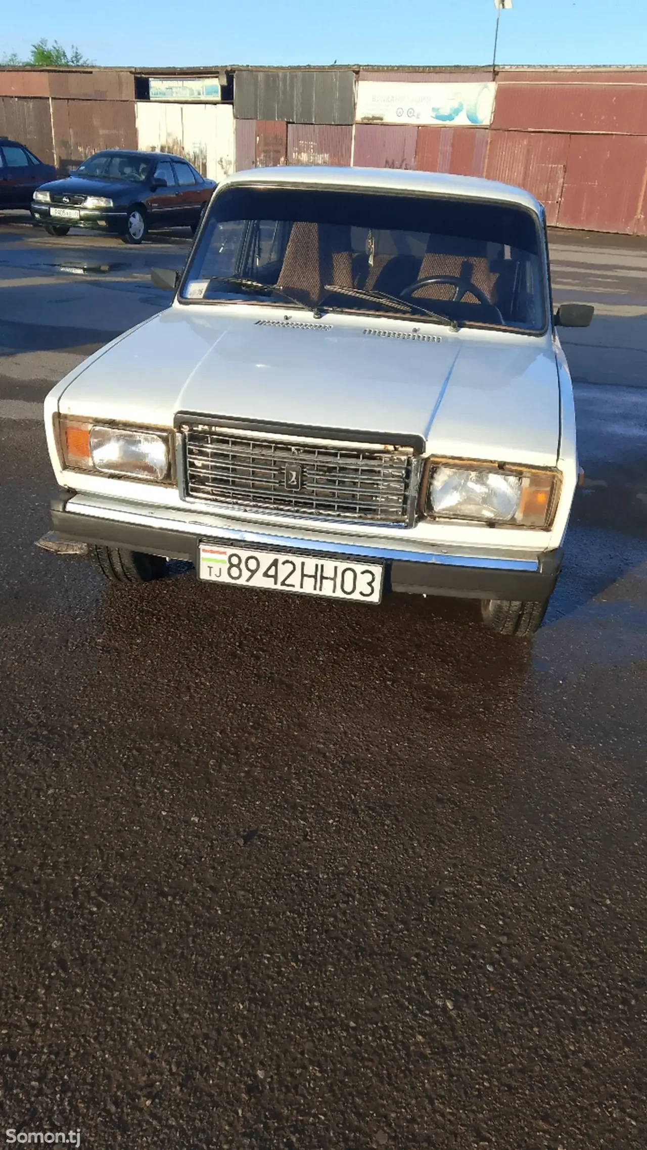 Lada (ВАЗ) 2107 2001 · 1.3 MT
