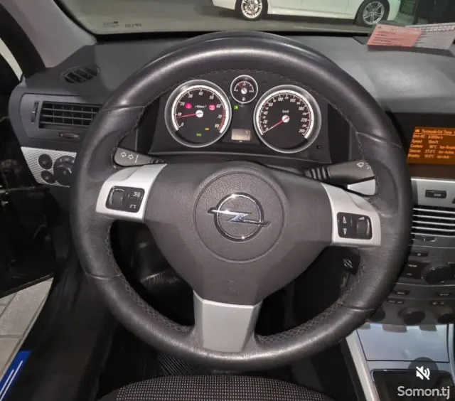 Opel Astra H 2009 · 1.6 MT