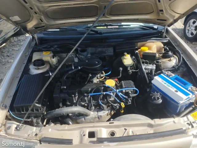 Opel Astra F 1998 · 1.6 MT