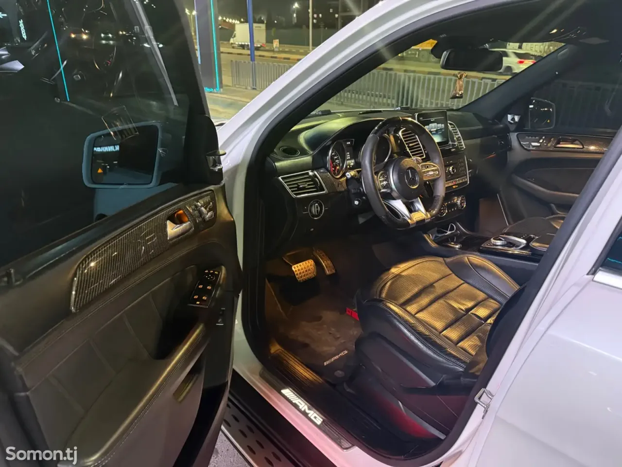 Mercedes-Benz GLE class 2017 · 5.5 AT