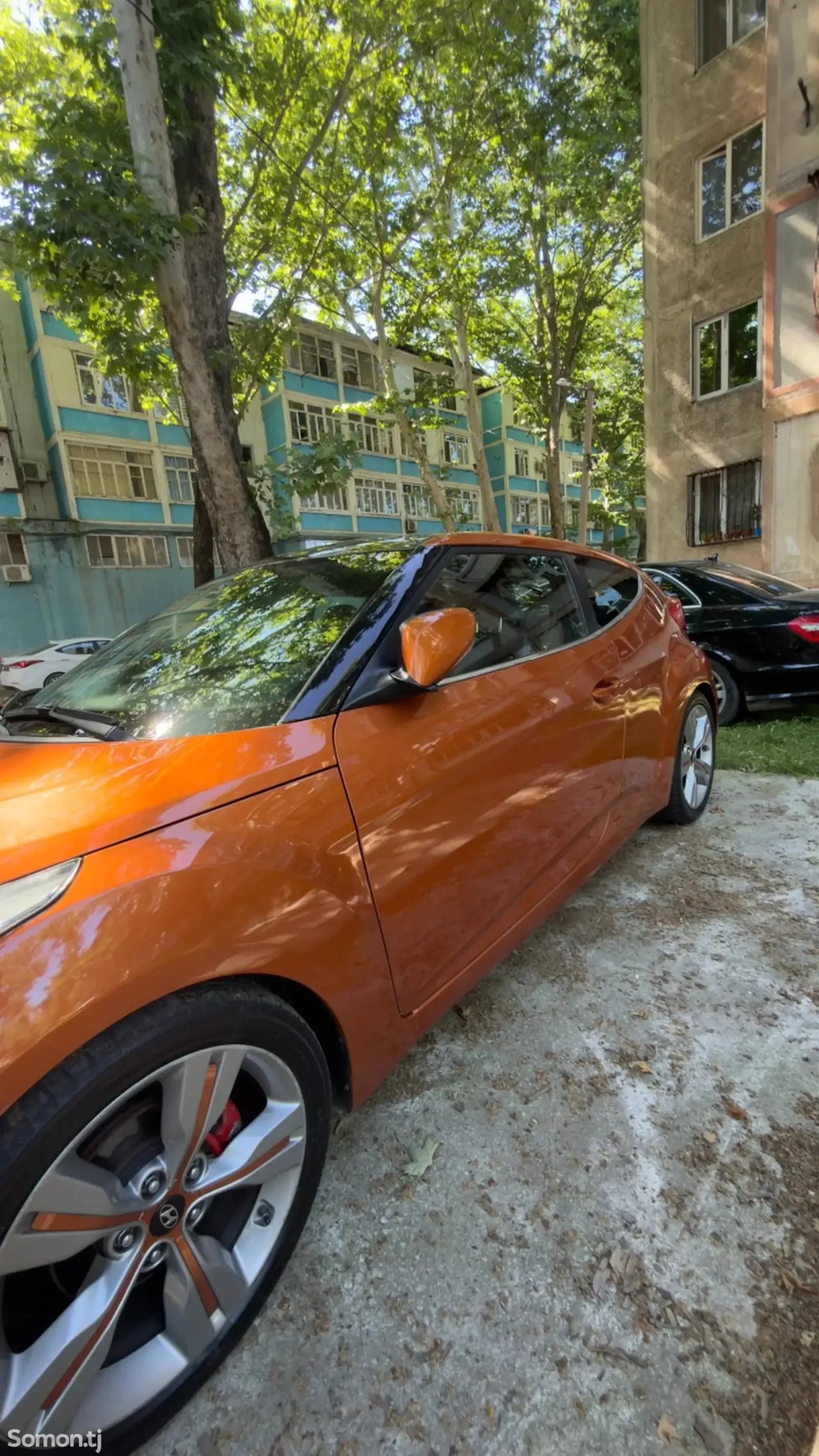 Hyundai Veloster 2012 · 1.5 AT