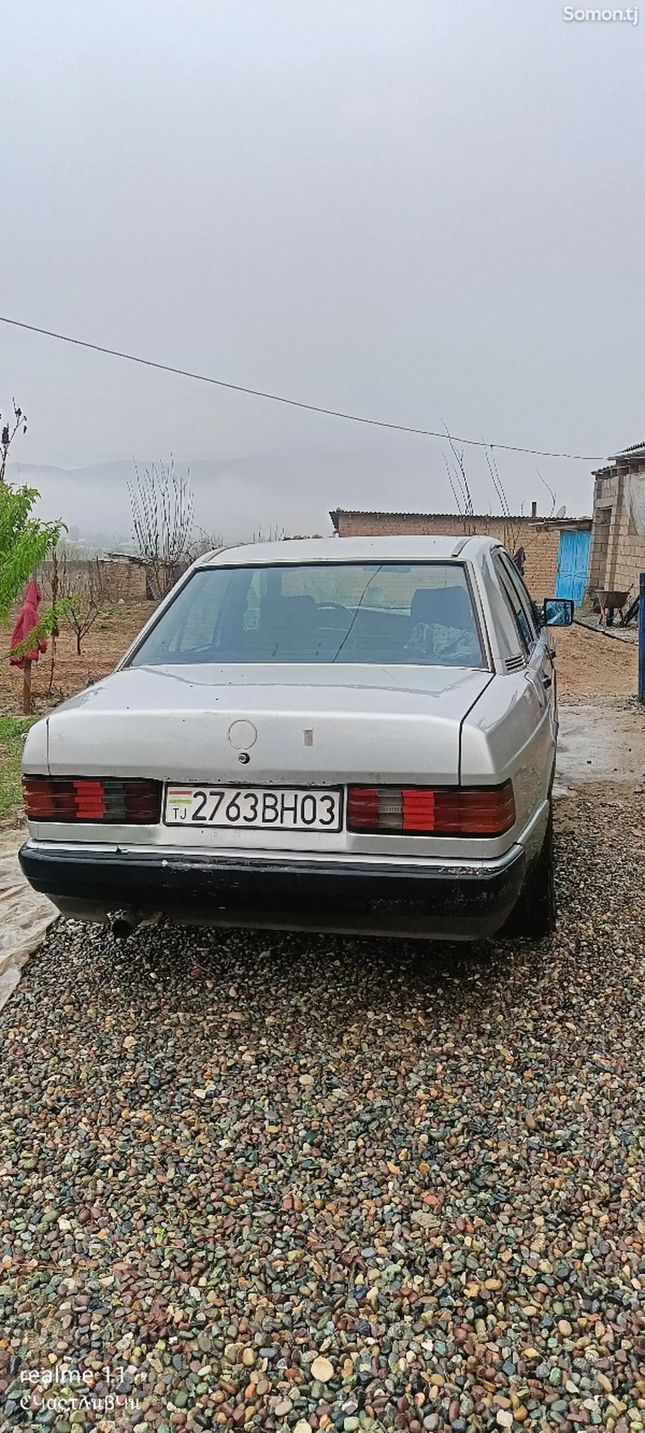 Mercedes-Benz W201 1990 · 1.8 MT