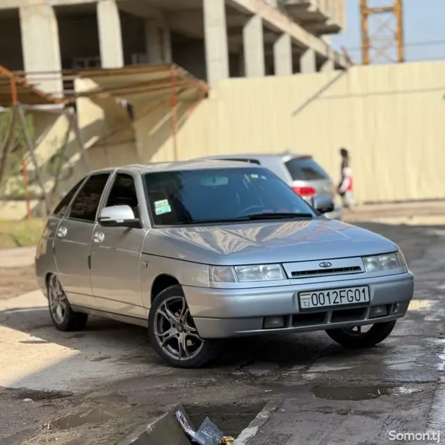 Lada (ВАЗ) 2112 2003 · 1.6 MT