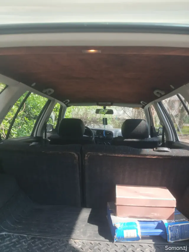 Volkswagen Golf 1997 · MT