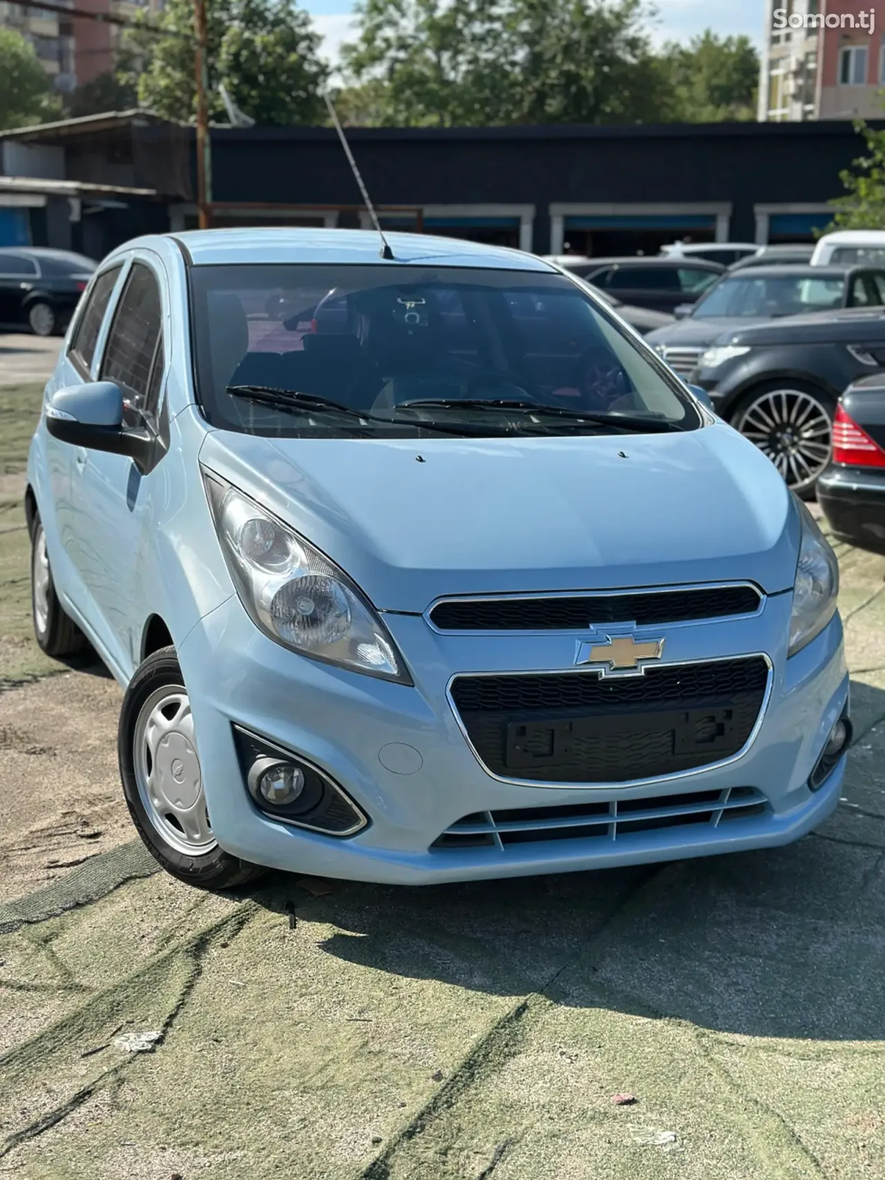 Chevrolet Spark 2014 · 1.0 AT
