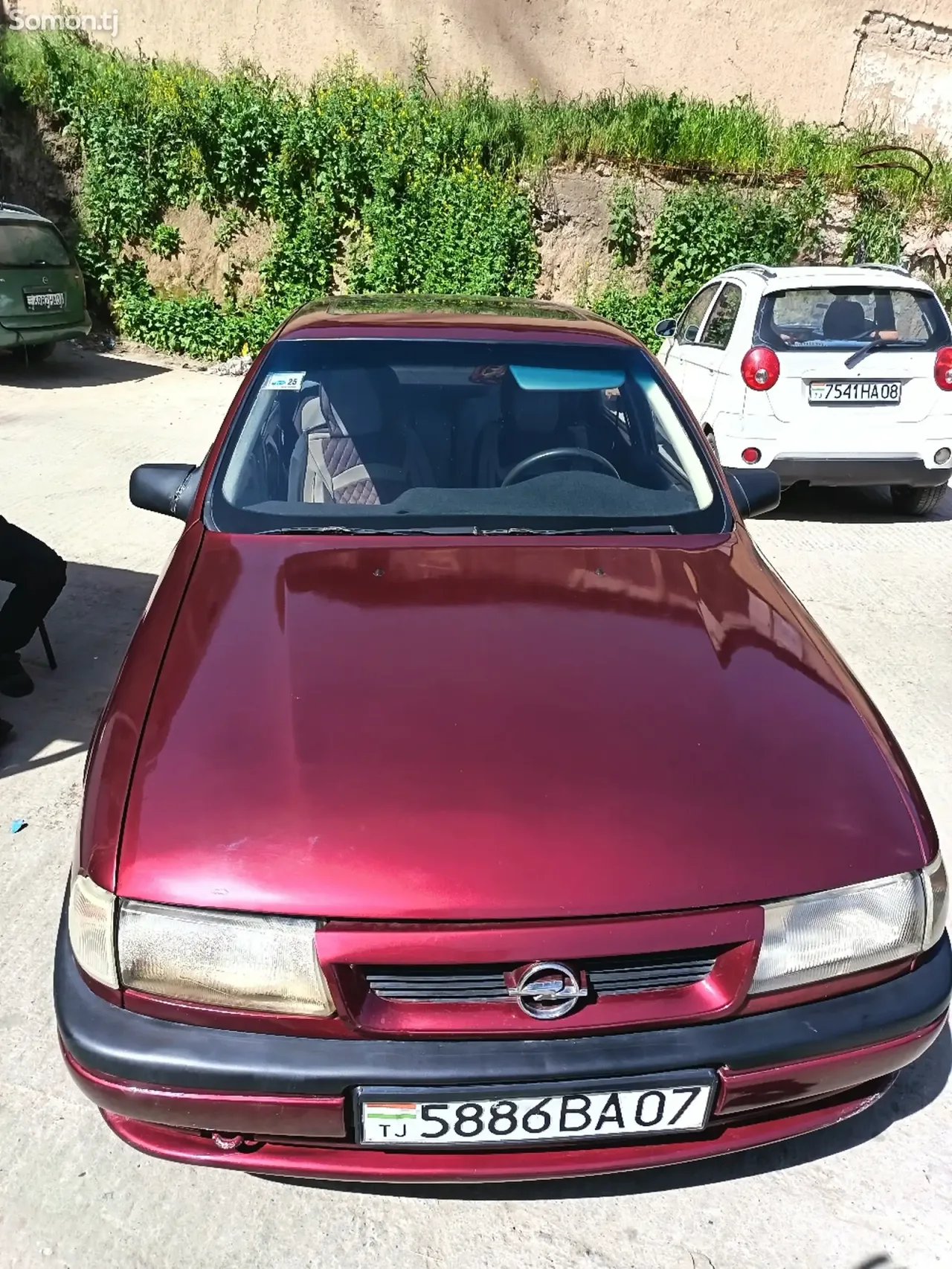 Opel Vectra A 1994 · 1.6 MT