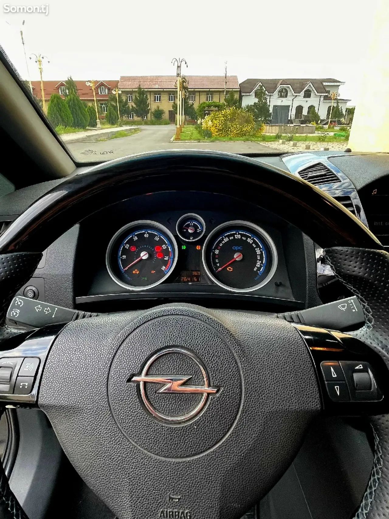 Opel Zafira 2007 · 2.0 MT